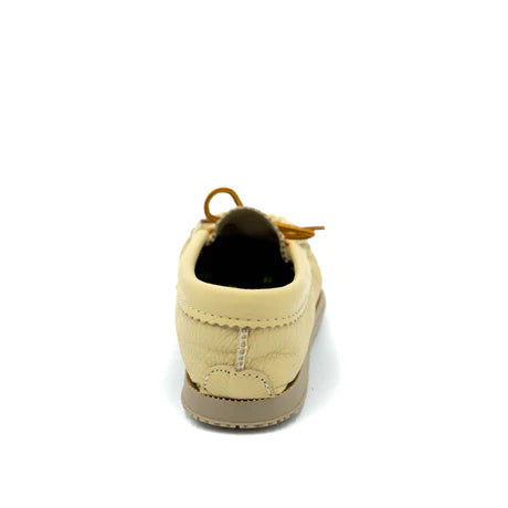 Women's Natural Cowhide Driving Moccasins Beaded Indian Sole (Please Allow 2 to 3 weeks to arrive)