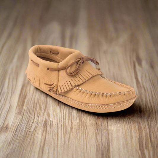 womans Canadian made moccasins by first nations Canada in Fringe Moccasins