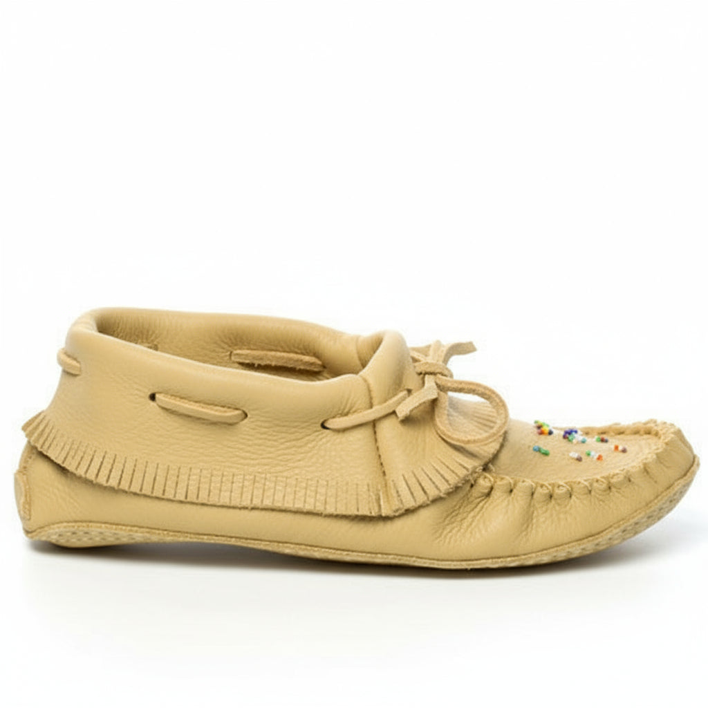 Tecumseh Canada Leather Papoose Fringed Moccasins With Handsewn Glass Beaded Vamp