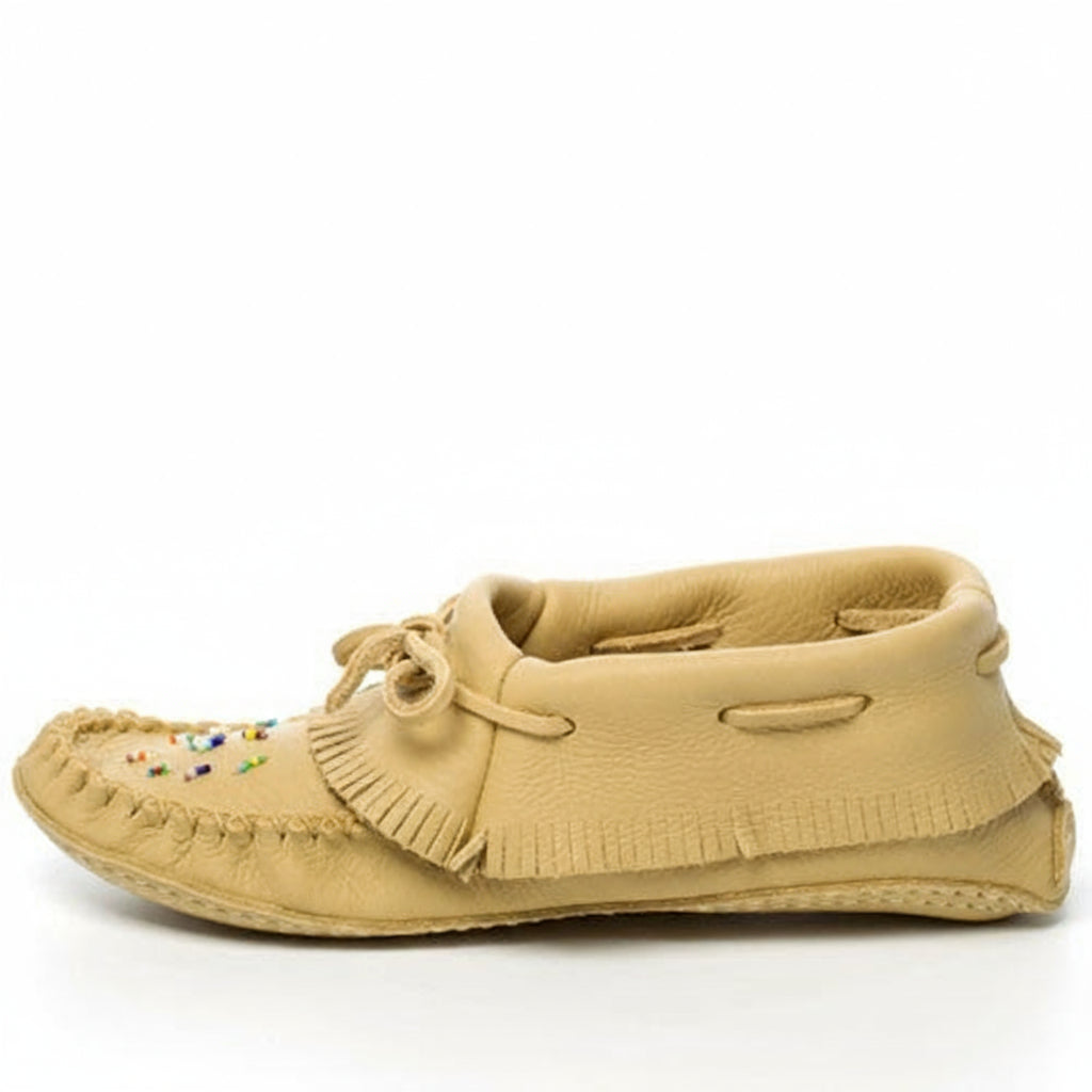 Tecumseh Canada Leather Papoose Fringed Moccasins With Handsewn Glass Beaded Vamp