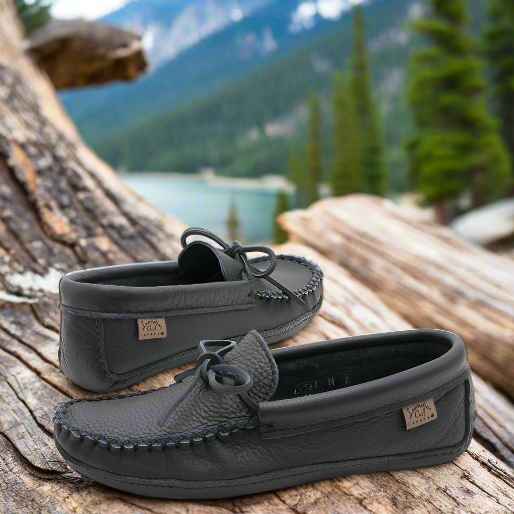 mens black moccasins laurentian chief