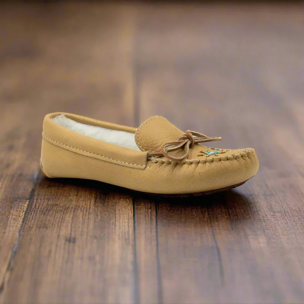 mens moosehide moccasins made in Canada