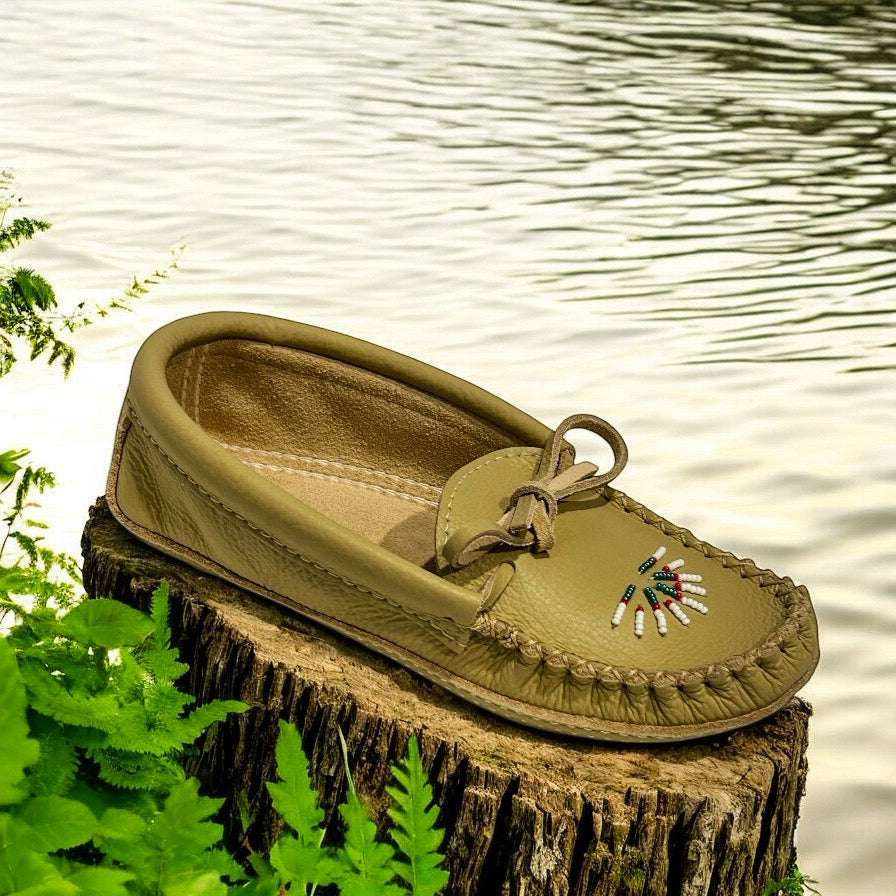 womans Laurentian Chief moccasins 11526L Deer Tan