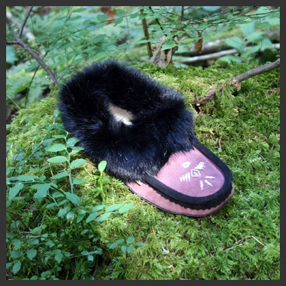 6591L Laurentian chief moccasins