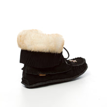 Load image into Gallery viewer, Women&#39;s Black Suede Sheepskin Lined Concho Mukluk Boots With Fringe
