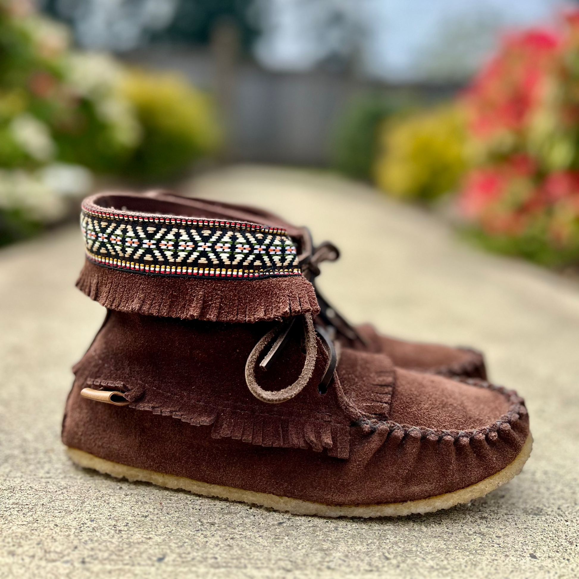 Brown moccasin boots by tecumseh Canada made in canada Moccasins 