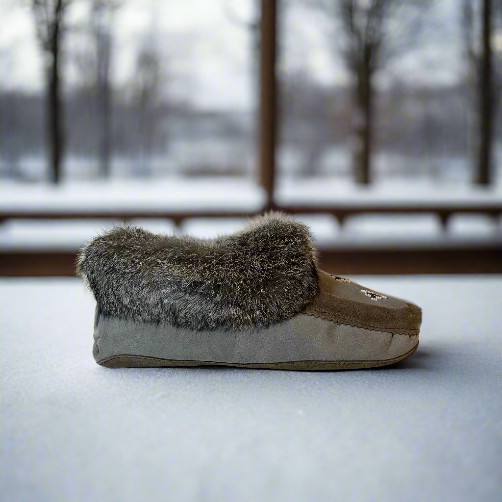 sheepskin slippers in grey with rabbit fur 