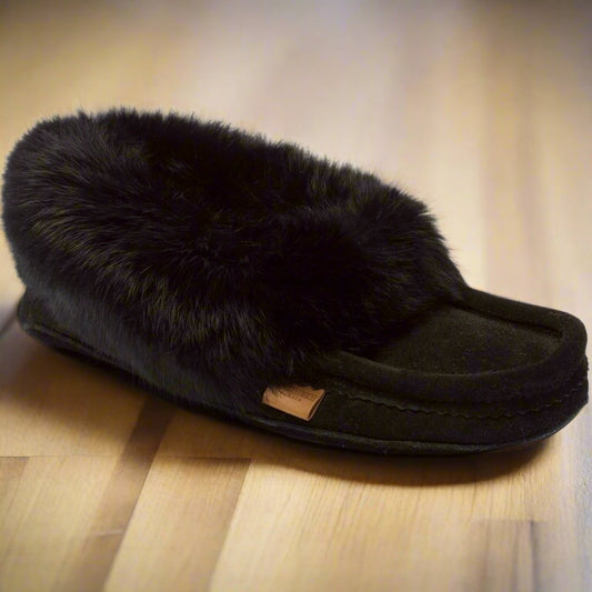 Men's Tecumseh Canada Black Suede Rabbit Fur Moccasins Lined With Fleece