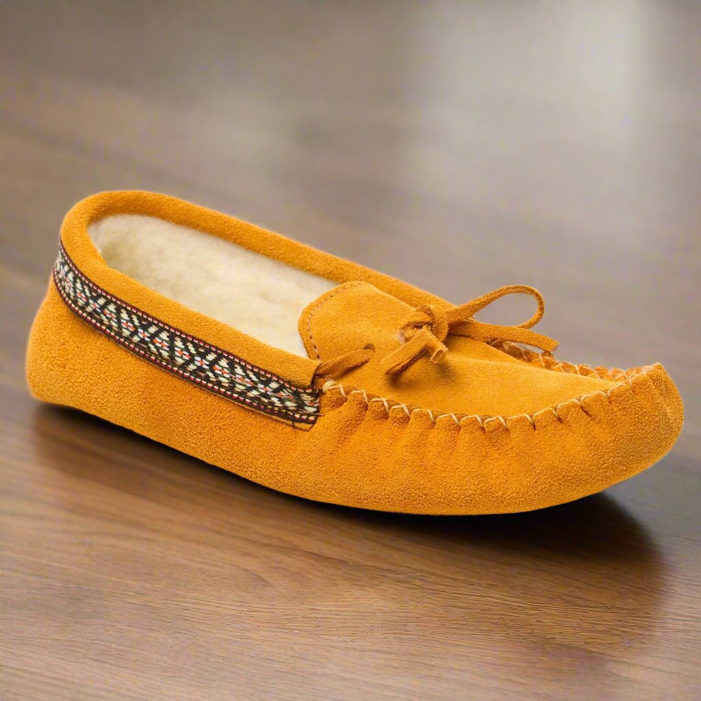 Womens Tecumseh Canada Indian Tan Suede Moccasins With Indian Braid Trim