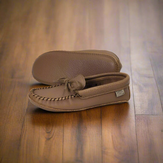 Men's Laurentian Chief Moccasins in Chestnut Leather With Double Padded Stitched Sole