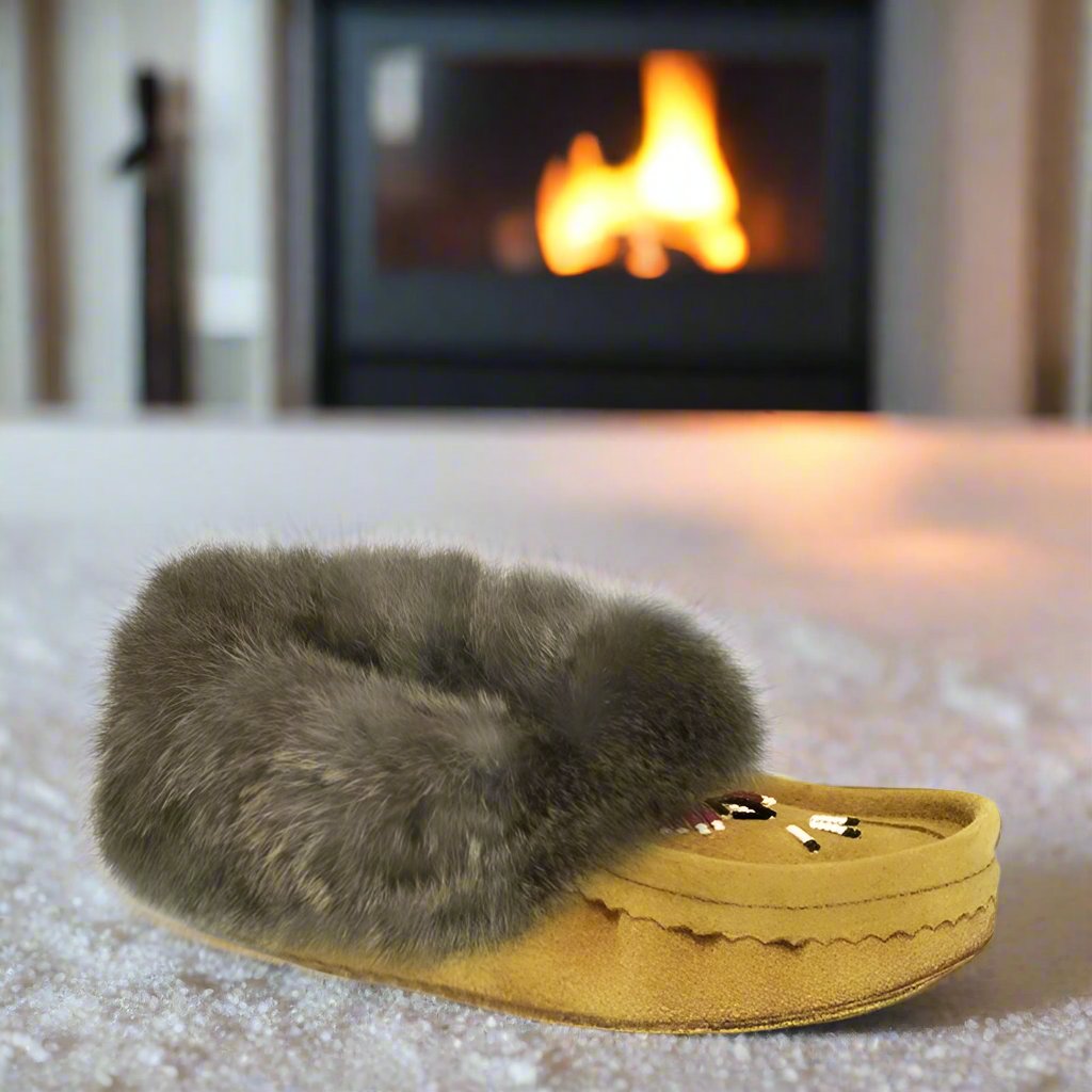 Womens Indian Tan Moccasins Trimmed With Brown Rabbit Fur Collar