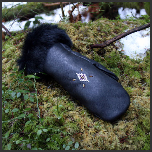 Tecumseh Canada Raven 1812 Rabbit Fur Black Leather Mittens Fleece Lined Beaded