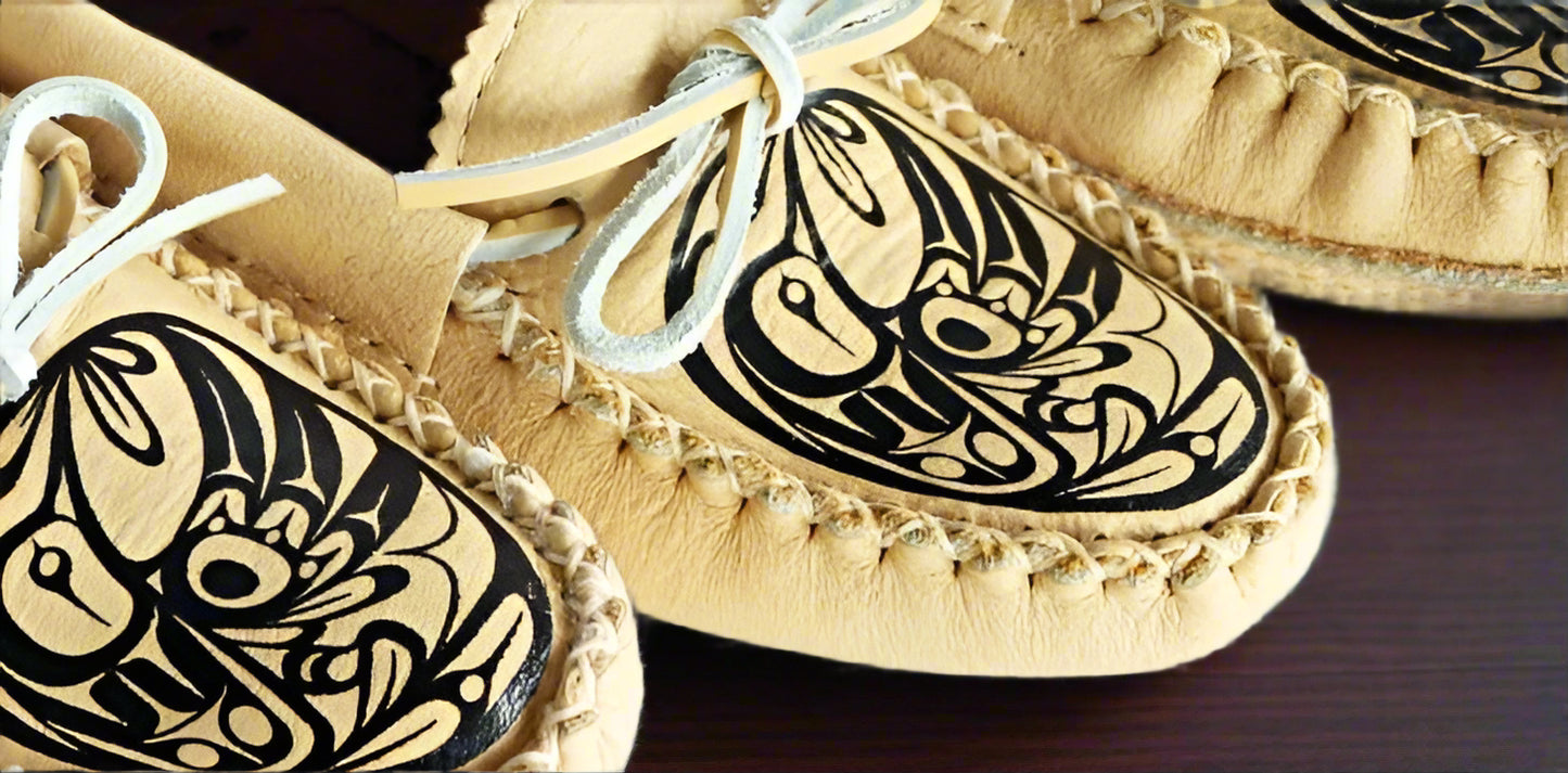 Womens Spirit Moccasins In Natural Moosehide Moccasins With Fleece Lining Featuring The Life Crest Hummingbird Artwork of Bill Helin (Copy)